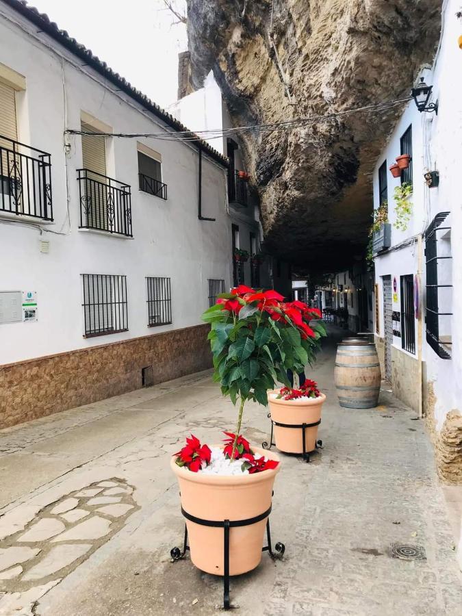 La Roca Encantada Setenil De Las Bodegas Екстер'єр фото